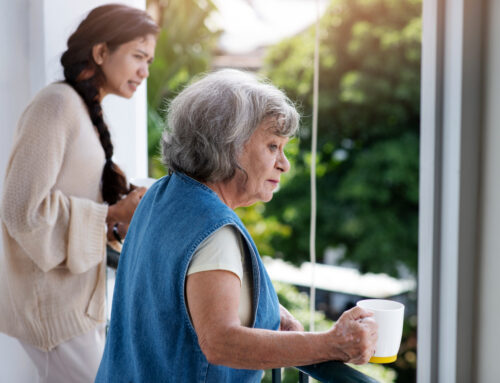 Cuidado de mayores a domicilio en Madrid: atención profesional y cercana para envejecer en casa
