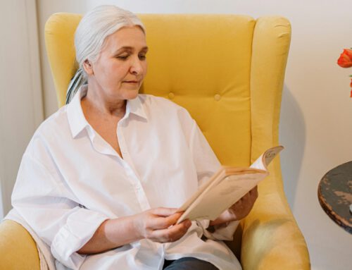 Cómo prevenir caídas en personas mayores en casa. Claves para una primavera segura